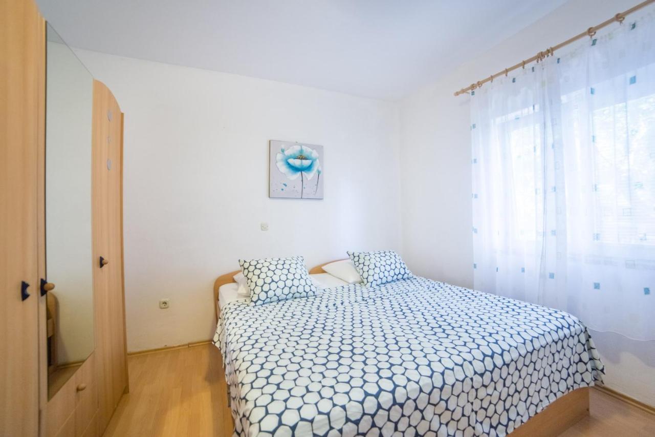 Apartment Jadranka Brist Exterior foto